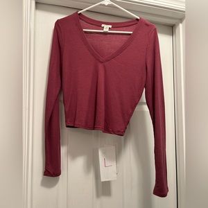Size large long sleeve cropped maroon shirt